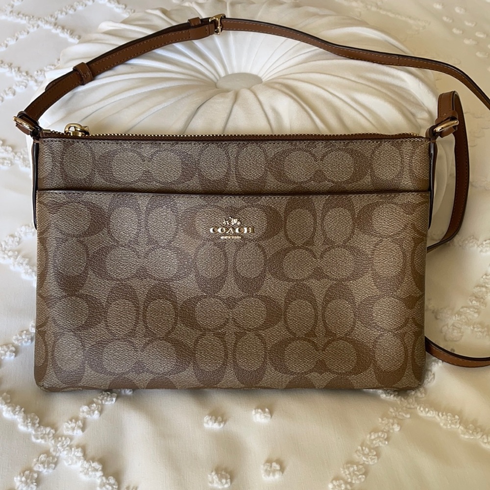 Coach crossbody bag in signature khaki